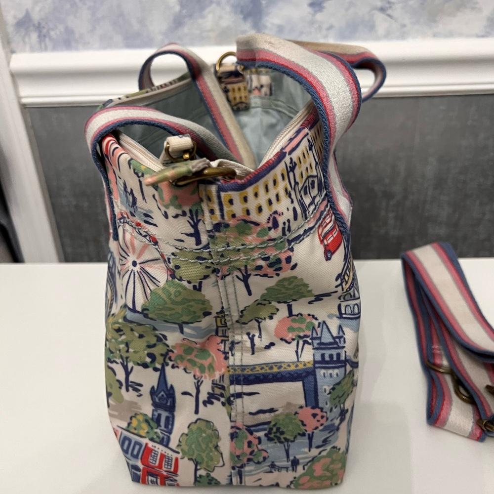 Scenic Print Women's Bag